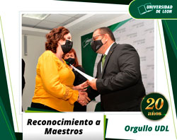 Reconocimiento Maestros2022-41