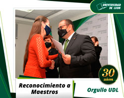 Reconocimiento Maestros2022-61