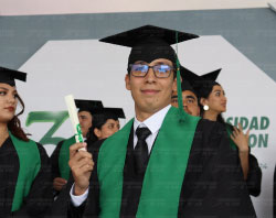 Graduaciones Plantel Juárez-012