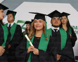 Graduaciones Plantel Juárez-015