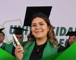 Graduaciones Plantel Juárez-44