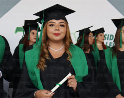 Graduaciones Plantel Juárez-106