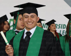 Graduaciones Plantel Juárez-107