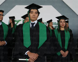Graduaciones Plantel Juárez-108
