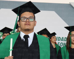 Graduaciones Plantel Juárez-113