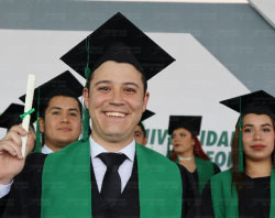 Graduaciones Plantel Juárez-114