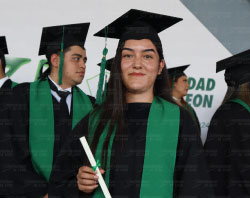 Graduaciones Plantel Juárez-130