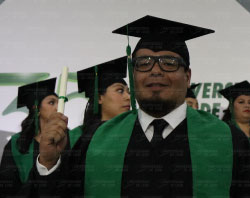 Graduaciones Plantel Juárez-146