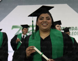 Graduaciones Plantel Juárez-173