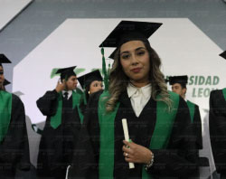 Graduaciones Plantel Juárez-177