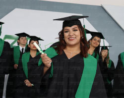 Graduaciones Plantel Juárez-44