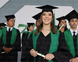 Graduaciones Plantel Juárez-50