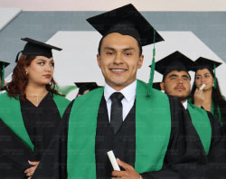 Graduaciones Plantel Juárez-51