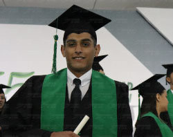 Graduaciones Plantel Juárez-61