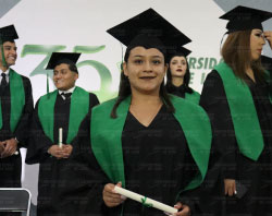 Graduaciones Plantel Juárez-74