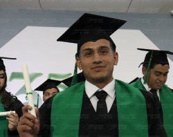 Graduaciones Plantel Juárez-80