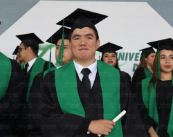Graduaciones Plantel Juárez-83