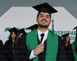 Graduaciones Plantel Paraísos-02
