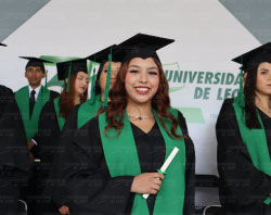 Graduaciones Plantel Paraísos-12