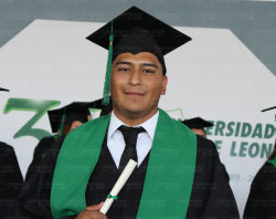 Graduaciones Plantel Paraísos-17