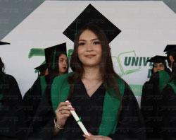 Graduaciones Plantel Paraísos-35