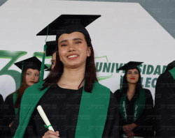 Graduaciones Plantel Paraísos-56