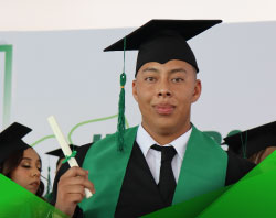 Graduaciones Plantel Torres Landa-08