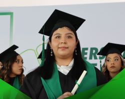 Graduaciones Plantel Torres Landa-10