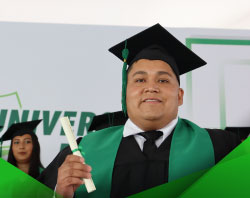 Graduaciones Plantel Torres Landa-12