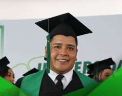 Graduaciones Plantel Torres Landa-22