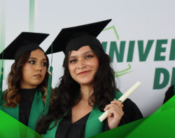 Graduaciones Plantel Torres Landa-29