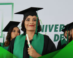 Graduaciones Plantel Torres Landa-35