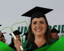 Graduaciones Plantel Torres Landa-38