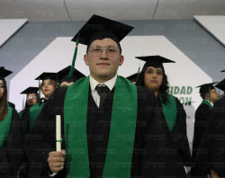 Graduaciones Plantel Torres Landa-04