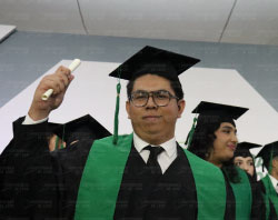 Graduaciones Plantel Torres Landa-06