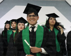 Graduaciones Plantel Torres Landa-07