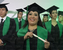 Graduaciones Plantel Torres Landa-103
