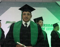 Graduaciones Plantel Torres Landa-107