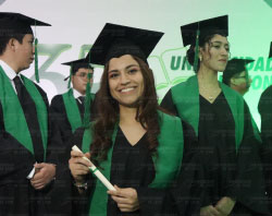 Graduaciones Plantel Torres Landa-110