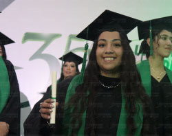 Graduaciones Plantel Torres Landa-129