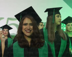 Graduaciones Plantel Torres Landa-135