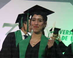 Graduaciones Plantel Torres Landa-143
