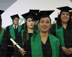 Graduaciones Plantel Torres Landa-19