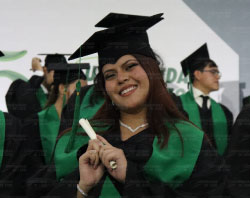 Graduaciones Plantel Torres Landa-29