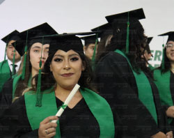 Graduaciones Plantel Torres Landa-33