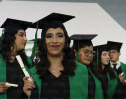 Graduaciones Plantel Torres Landa-52