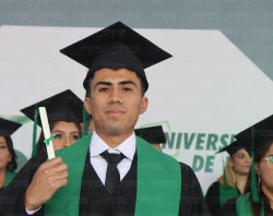 Graduaciones Plantel Torres Landa-63