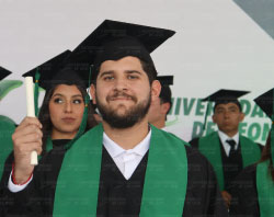 Graduaciones Plantel Torres Landa-74
