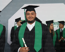 Graduaciones Plantel Torres Landa-82