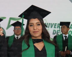 Graduaciones Plantel Torres Landa-86